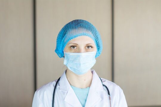 Ecco i Paesi UE dove le donne medico sono trattate meglio