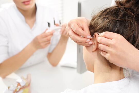 Quale relazione tra ipoacusia e mismatch negativity?