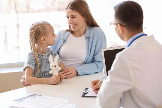 Deficit uditivi congeniti e forme sindromiche che si presentano come non sindromiche