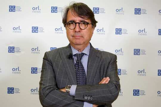 Cesare Carlucci - Nuova tecnica di esoscopia: quali vantaggi?