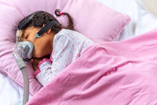 Apnea ostruttiva del sonno: effetti di trattamenti per ipertensione e obesità nei bambini