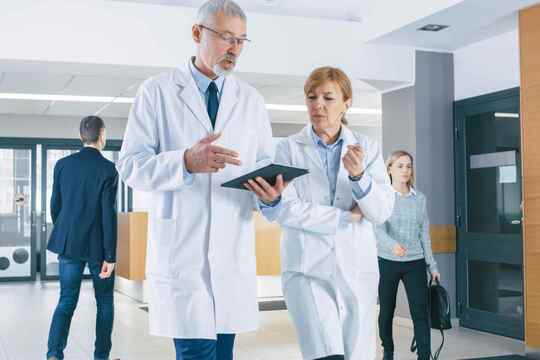 Gestione della malattia invasiva occulta nei pazienti con carcinoma in situ del cavo orale