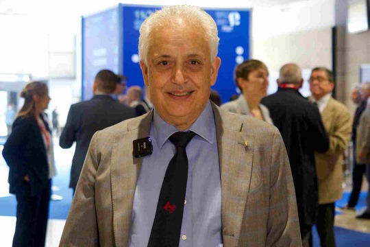 Domenico Cuda - Implantologia nell’otosclerosi: difficoltà chirurgiche ed esiti funzionali