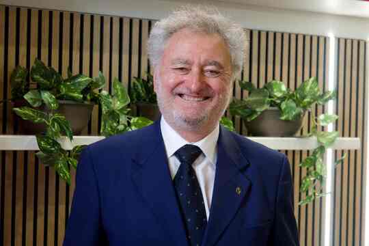 Fernando Muià - AOLPI rafforza il ruolo dei liberi professionisti ORL