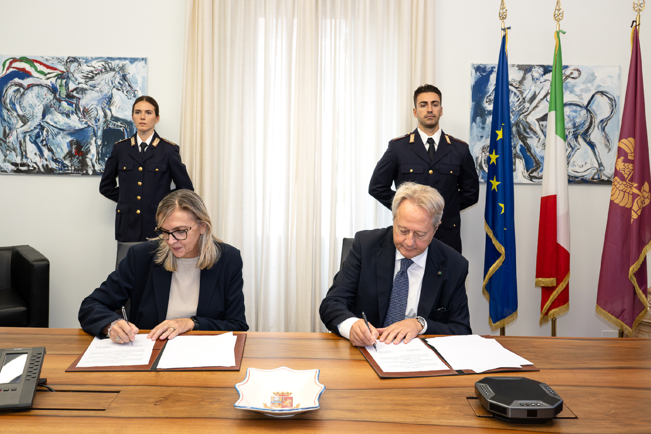 Polizia di Stato e SIOeChCF: un’intesa per rafforzare la prevenzione e la tutela della salute